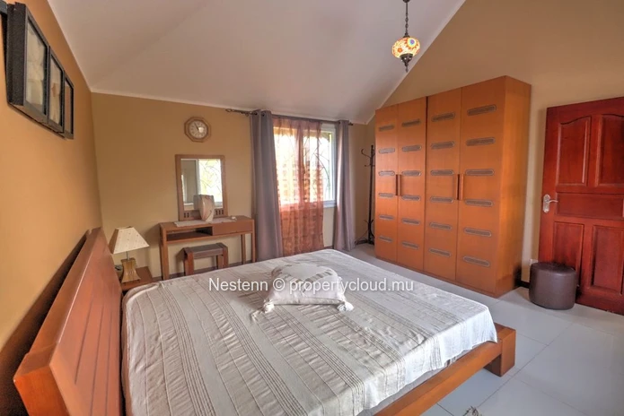 Spacious family home with swimming pool and beautiful living spaces
