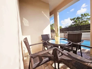 4 Bedroom Villa