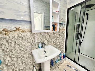 2 Bedroom Townhouse, Duplex