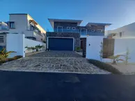 House on sale at Ebene 
