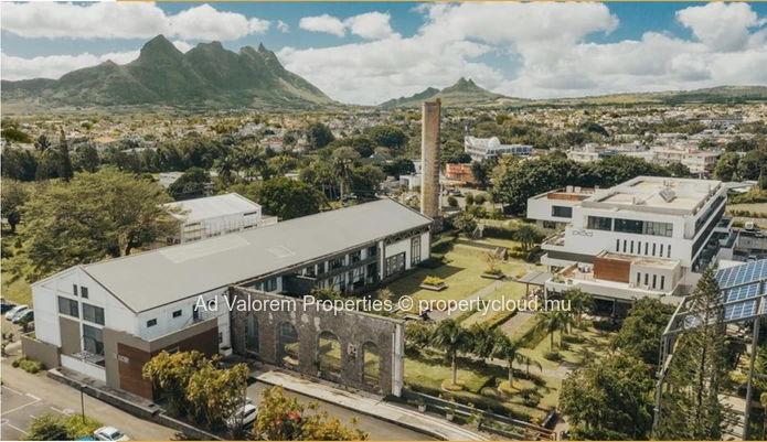 À vendre : Terrain commercial 2 000 m² – Vivea Business Park, Moka