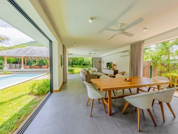 4 Bedroom Villa