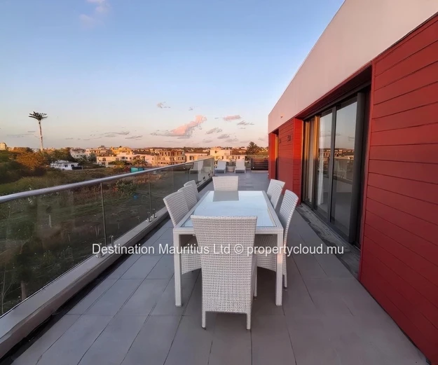Penthouse 2 A 3 Chambres | Terrasse En Toit Vue Mer | Trou Aux Biches | Pds Accessible Aux Etrangers