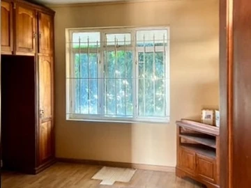 9 Bedroom Apartment
