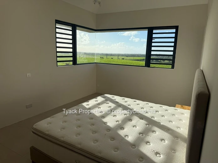 Belle villa meublée avec piscine privée à louer à Belle Vue Harel