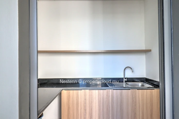 Customisable office space 