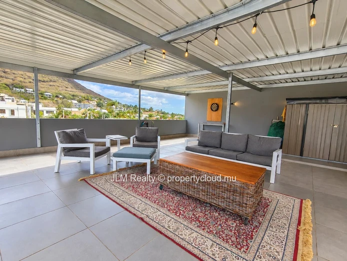 Penthouse for Sale in Tamarin, Mauritius – Private Rooftop with Pool and Panoramic Sea & Mountain Views