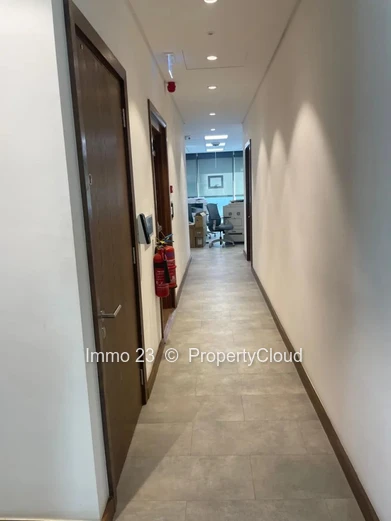 Bureau - 612.87m2 - Eb00e8ne - Ref. BU89583LO