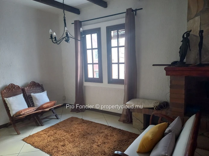 Apartment for sale in Roches Brunes - Don't Miss!