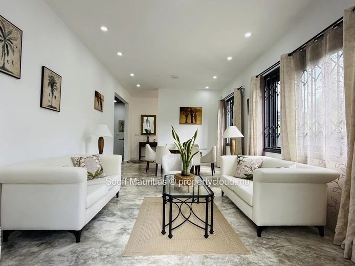 Villa Contemporaine 3 Chambres à Calodyne