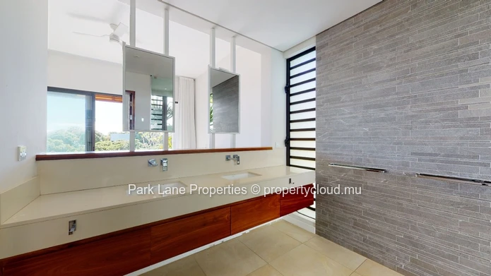 Villa for sale at Azuri.