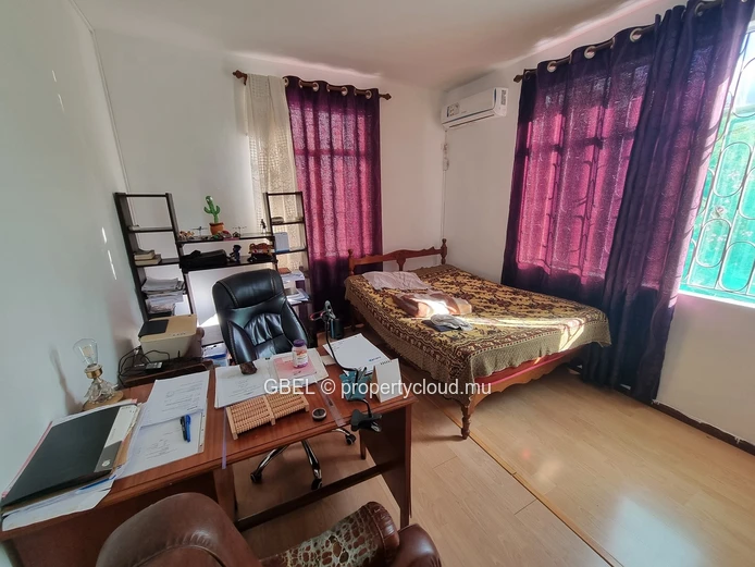  Apartment For Sale – Quatre Bornes Centre
