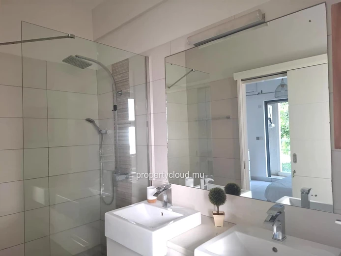 Tamarin Mauritius – Beautiful 3-Bedroom Apartment With Ocean View, 2 Minutes From The Beach