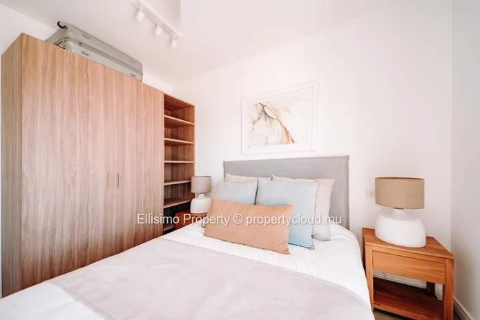 St Antoine – Penthouse Vue Mer | 4 Chambres (1 en Suite) – Dernier Étage | Disponible à partir de mi-février 2026 – L...
