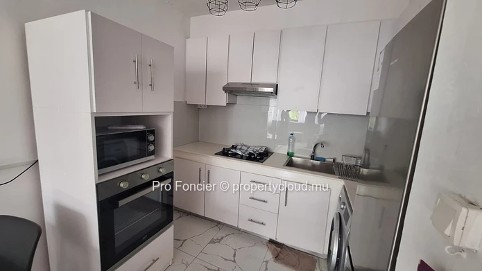 Apartment for rent in Grand-Baie - Bright and Charming on the 1st Floor in a Well-Kept Residence