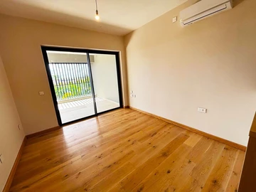 4 Bedroom Apartment