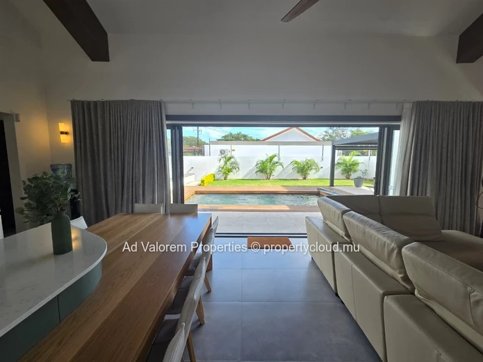 Exclusive – For Rent: 3-Bedroom Villa with Pool & Solar Energy in Grand Baie (Sole Mandate)