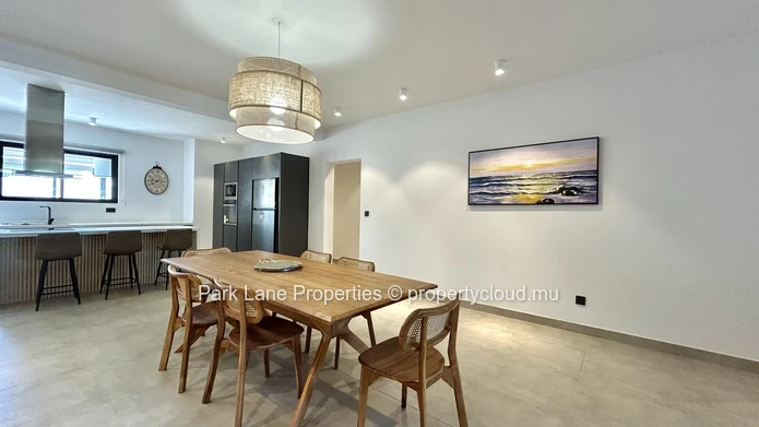 Appartement spacieux au rez-de-chaussée de 3 chambres avec terrasse et plunge pool à Tamarin