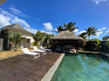 5 Bedroom Villa