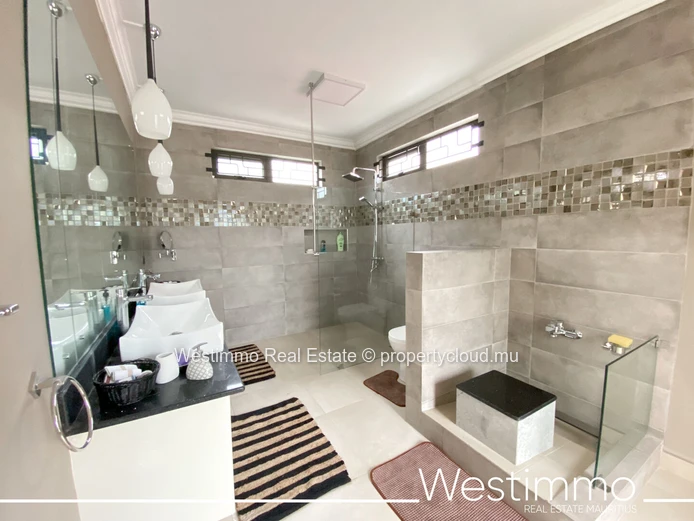Villa de 3 chambres à louer à long terme à Trou aux Biches