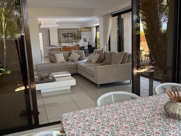 4 Bedroom Townhouse, Duplex