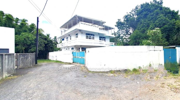 Maison à Vendre – La Caverne, Vacoas 4 Chambres 