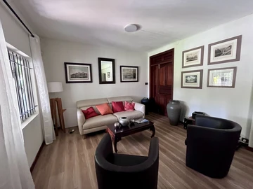Maison de 6 Chambres