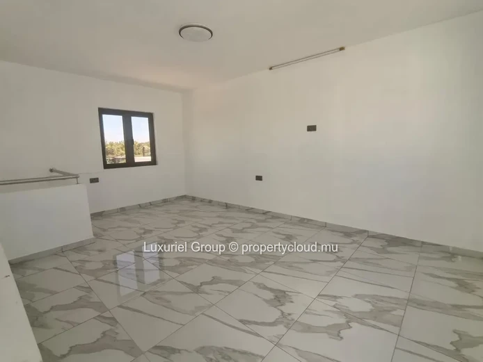 Luxury 5-Bedroom Villa for Rent in Cap Malheureux