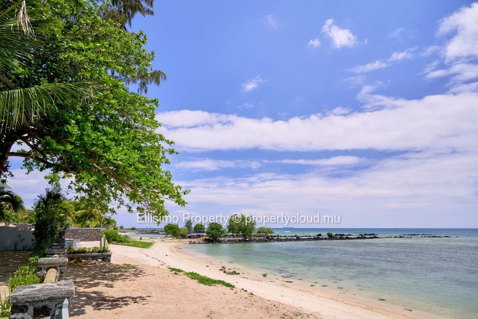Penthouse for Rent – Pointe aux Piments | North-West Coast