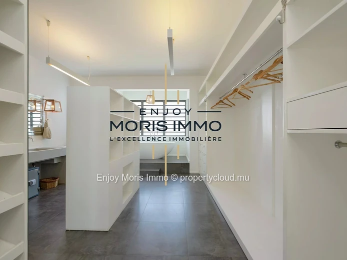 Penthouse d’exception VUE MER et pieds dans l'eau