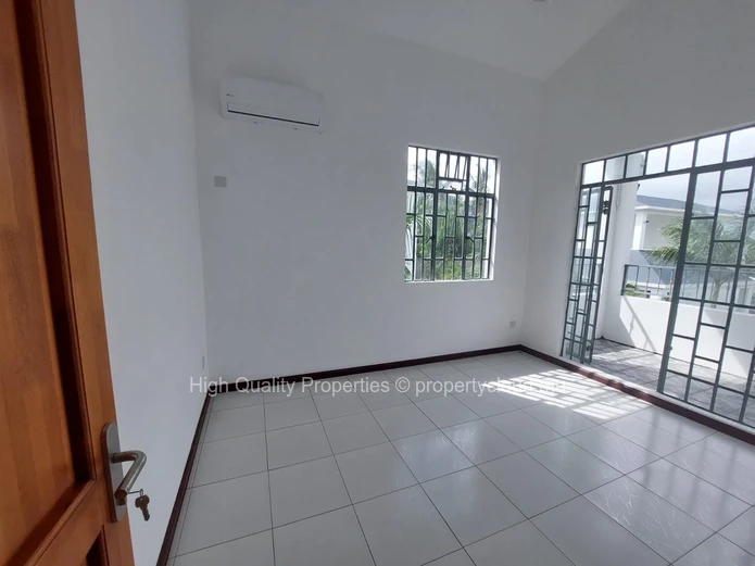 Location: Villa luxueuse de 5 chambres à Pereybere, Grand Baie