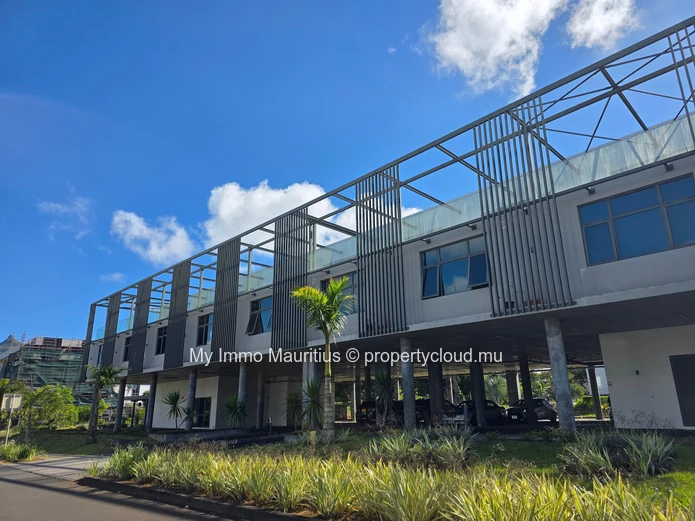 Bureau neuf à vendre – Vivea Business Park, Moka Smart City