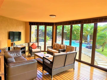 4 Bedroom Villa