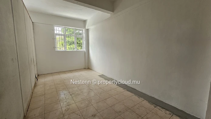 Bureau de 1100 m².