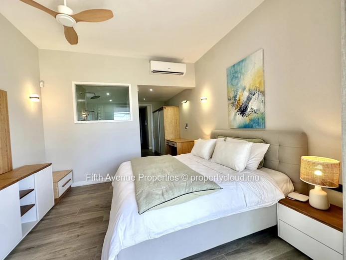 Belle Mare – Magnifique appartement pieds dans l’eau