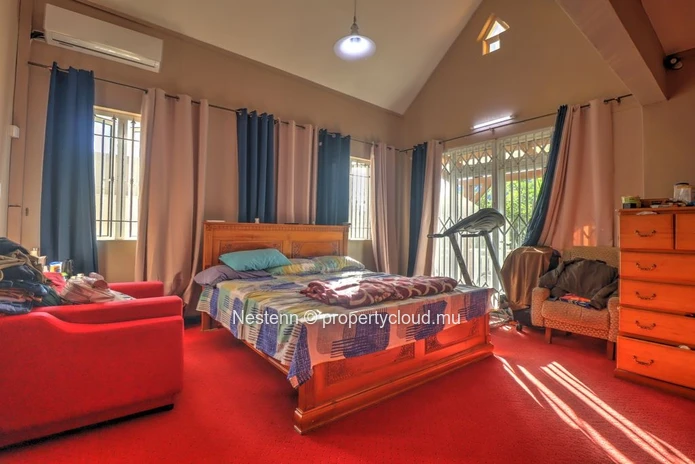 Charming 4-bedroom house 