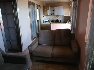 12 Bedroom Building