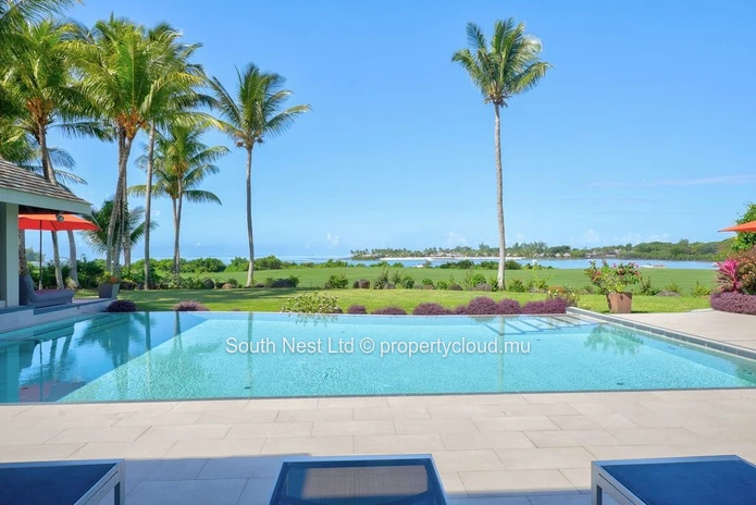 Villa avec vue mer – Élégance moderne avec piscine privée