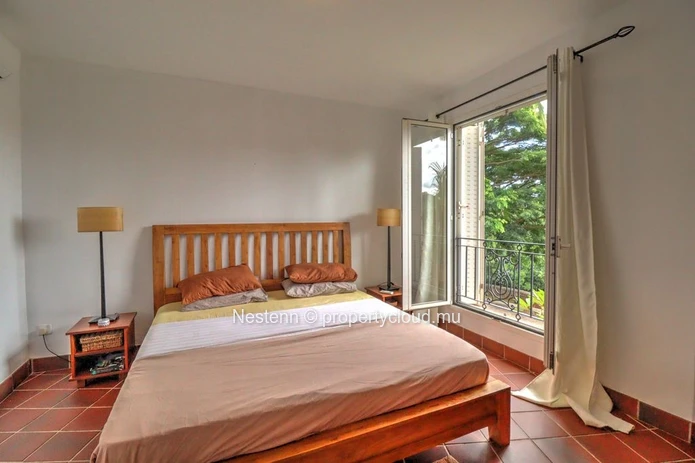 Modern villa of 2 bedrooms