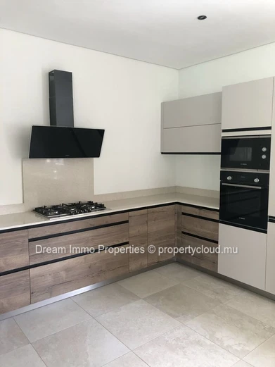 Somptueuse villa 4 chambres avec vue golf & montagne à Anahita – Ile Maurice