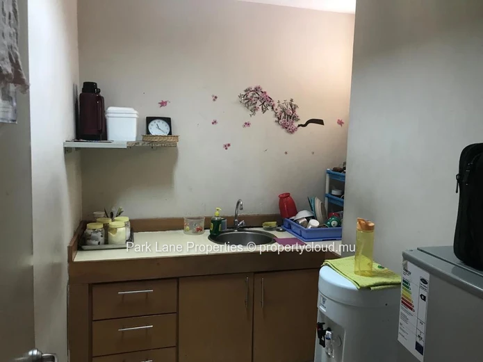 Large office space on the 6th & 2nd floors in the centre of Port Louis.