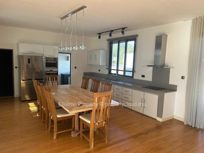 Stunning 3-Bedroom Villa for Rent in a Secure Gated Residence
