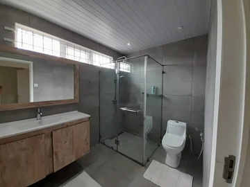 Appartement de 3 Chambres
