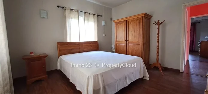 Maison / Villa - 5 chambres - Moka - Ref. MA85404LO