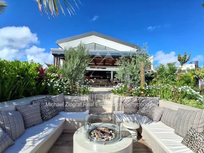 Pointe aux Canonniers – Appartement pieds dans l'eau