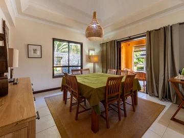 4 Bedroom Villa