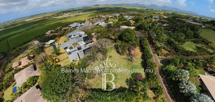 BELLE VUE - Terrain résidentiel - 2 255 m²