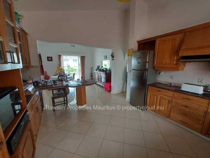 4 Bedroom House For Sale in Albion
