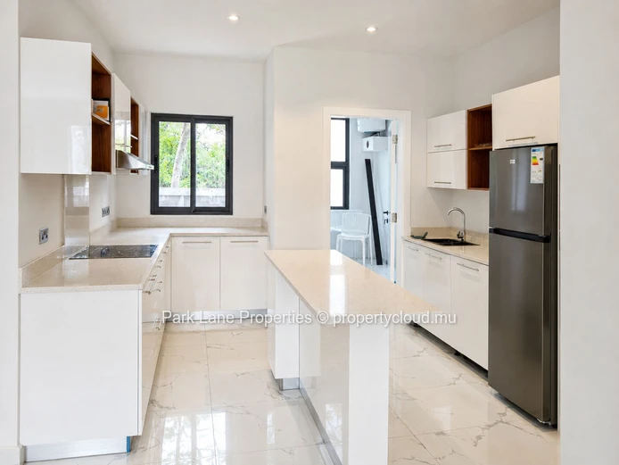 Les Voiles – An Elegant Three-Bedroom Penthouse in Grand Baie