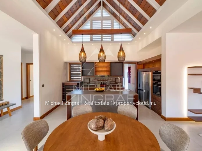 Villa de Luxe 4 Chambres au Style Balinais | Proche Grand Baie